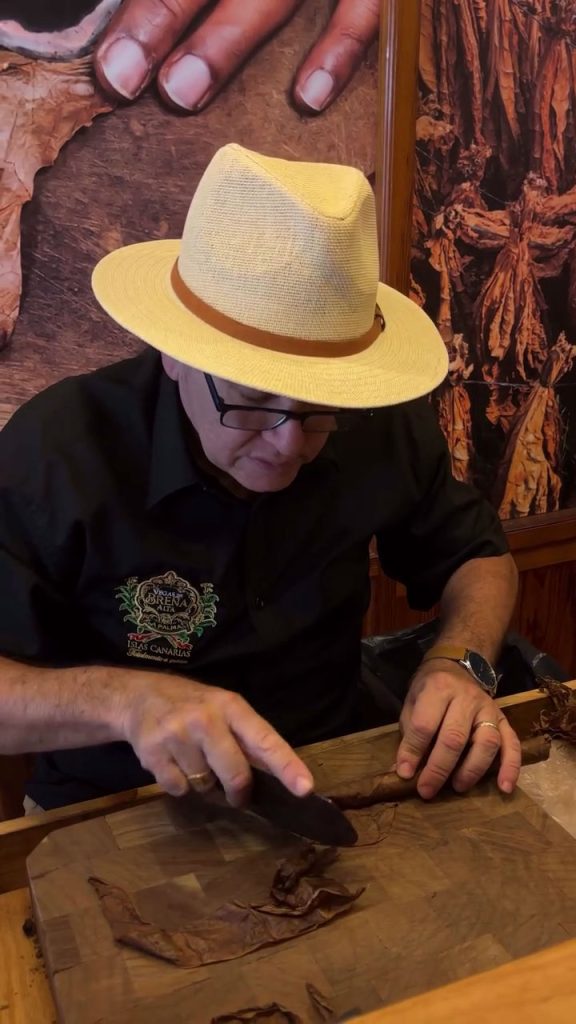 Taller de puros artesanales Vegas de Breña Alta, en La Palma
